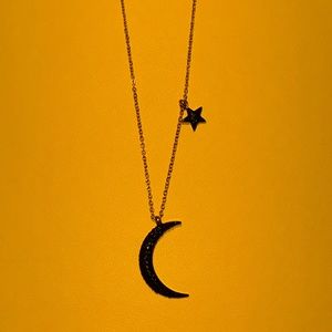Moon ⭐️ necklace NWOT